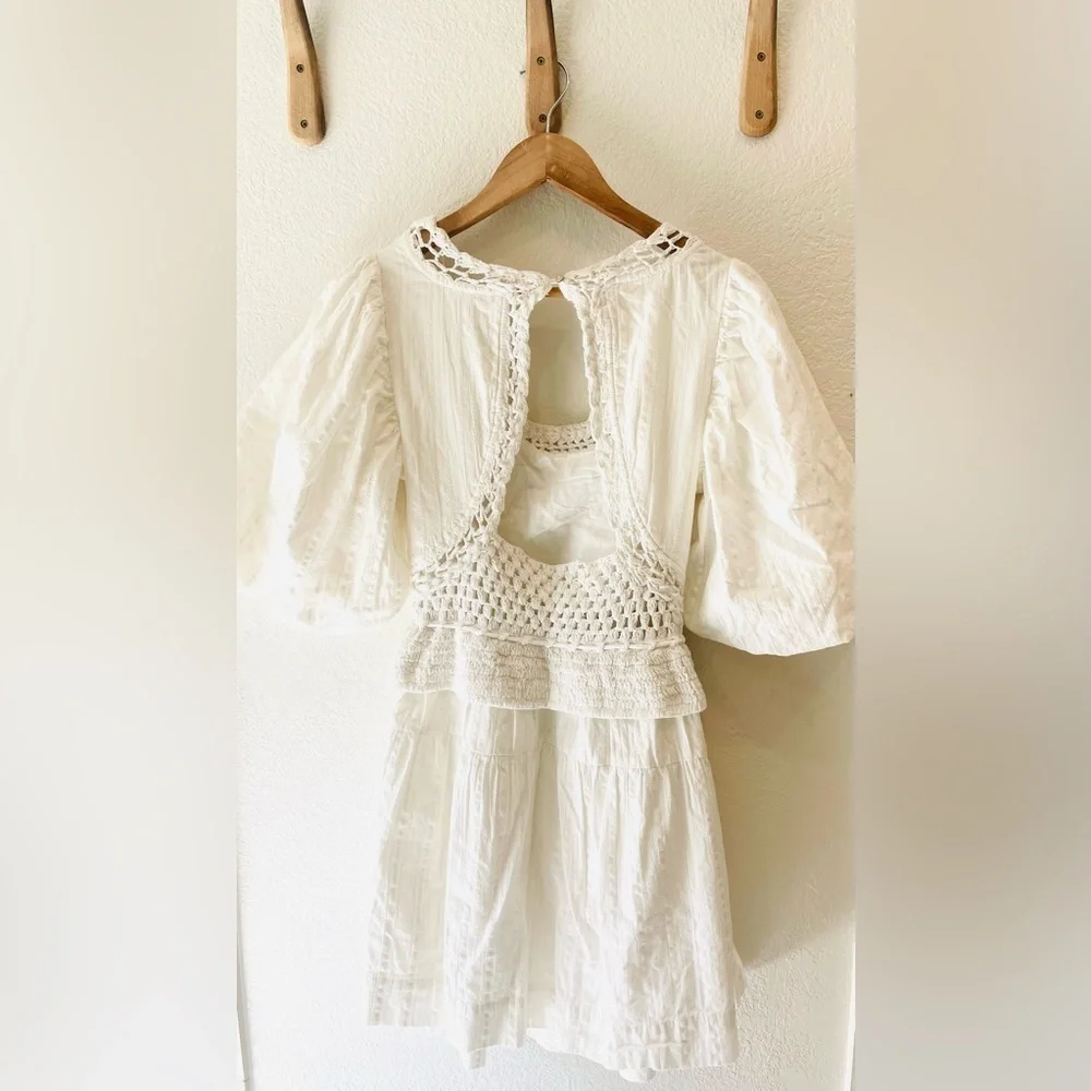 NWT A Loves Puff Sleeve Crochet Mixed Media Baby Doll Dress in Ivory Size XS - Picture 3 of 4